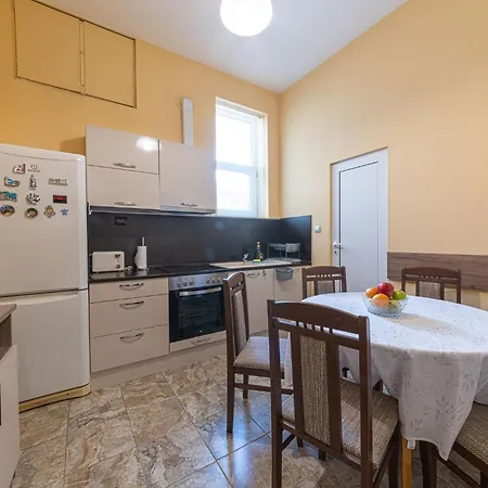 Apo - Center Apartament *