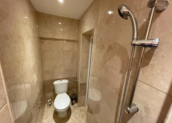 Apo - Center By Flat Manаger